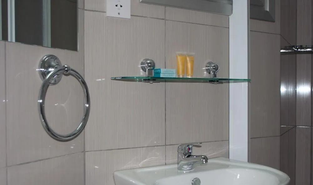 St. George Rent Rooms Larnaca Apartment
